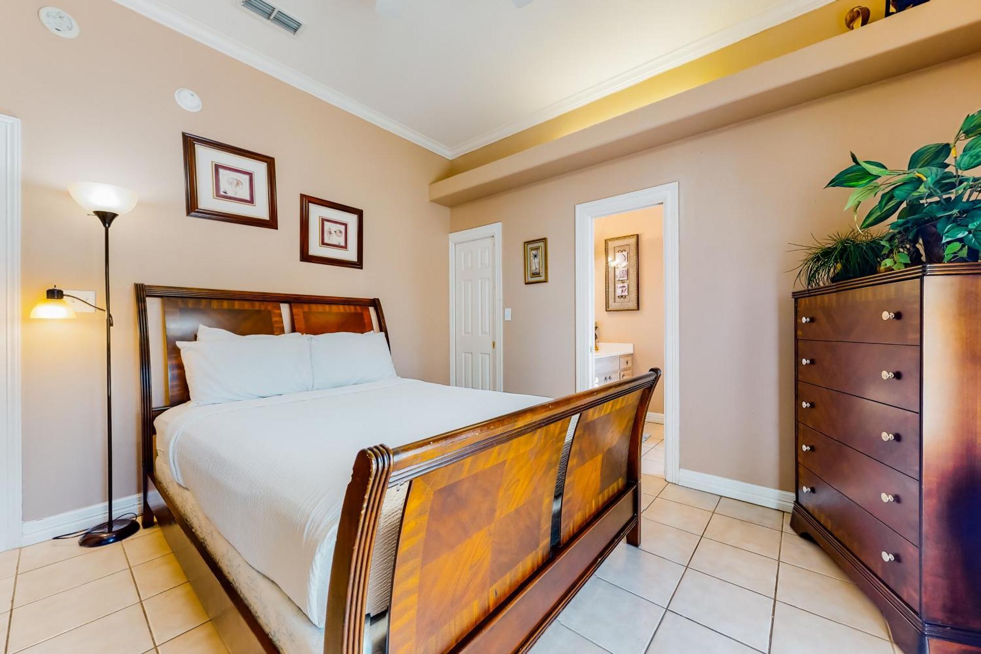 Casa Emilio II Condominiums South Padre Island Room photo